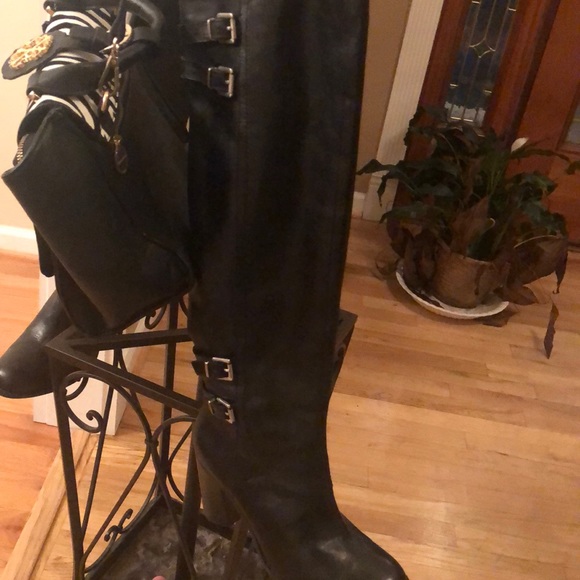 Black leather boots & leather zebra print purse - Picture 4 of 4